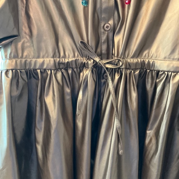 Queen of Sparkles Gold Dress with Rainbow Beads Size Medium - Picture 5 of 7